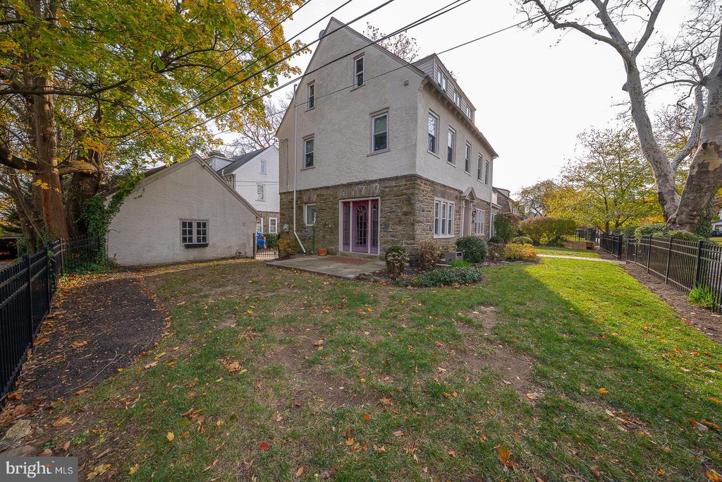 24 N HIGHLAND AVENUE