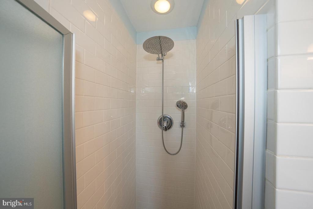 24 N HIGHLAND AVENUE