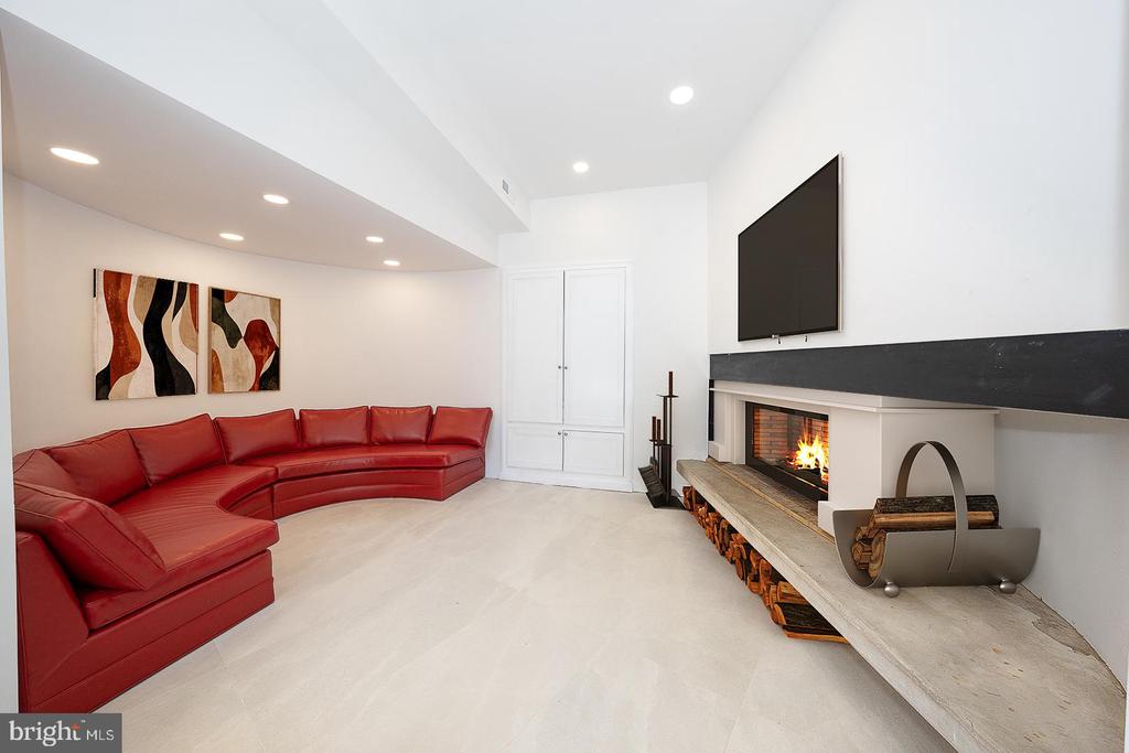 39 FAIRVIEW ROAD