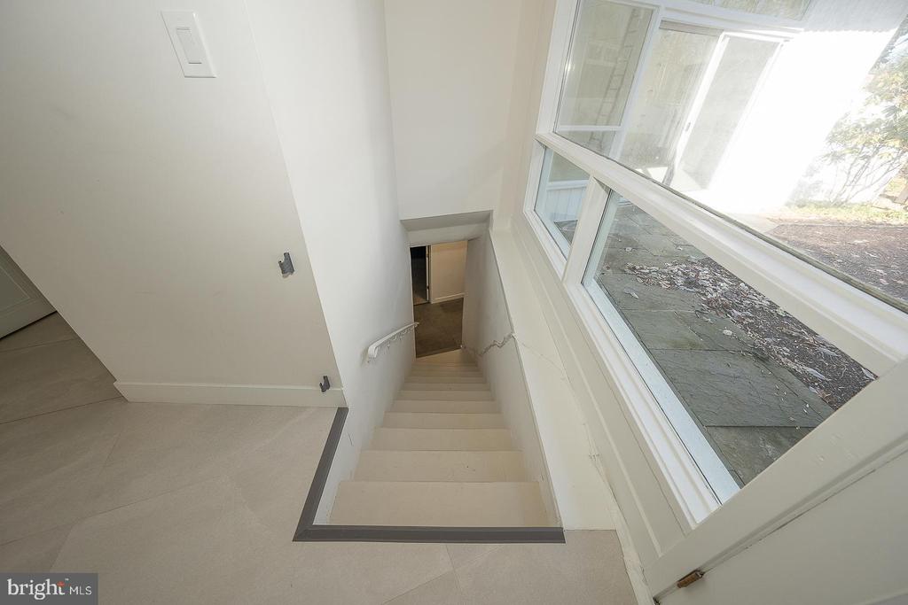 39 FAIRVIEW ROAD