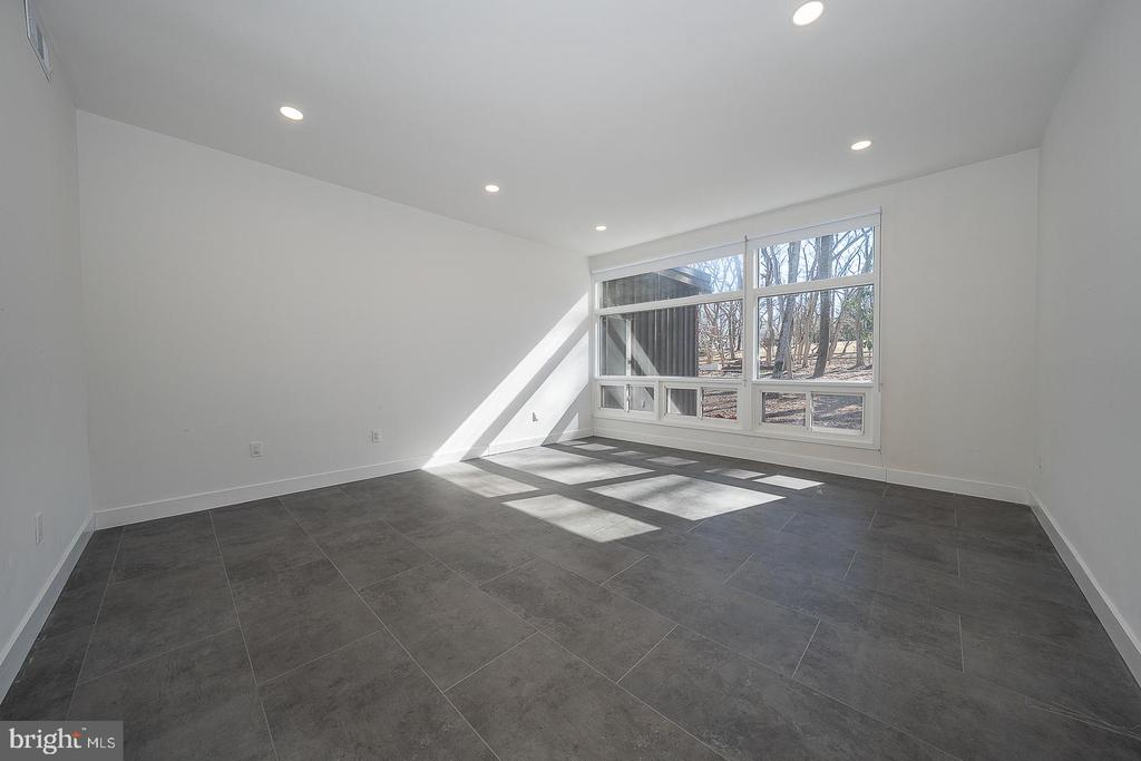 39 FAIRVIEW ROAD