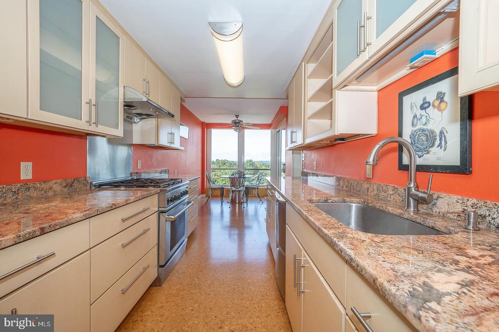 50 BELMONT AVENUE Unit: 1010