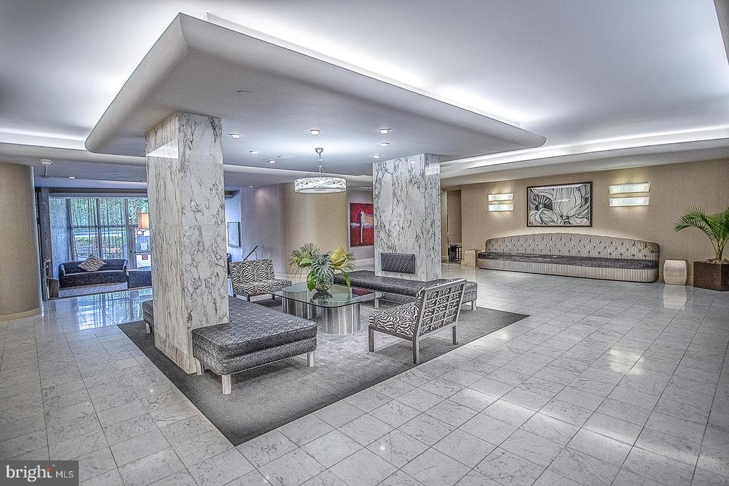 50 BELMONT AVENUE Unit: 1010