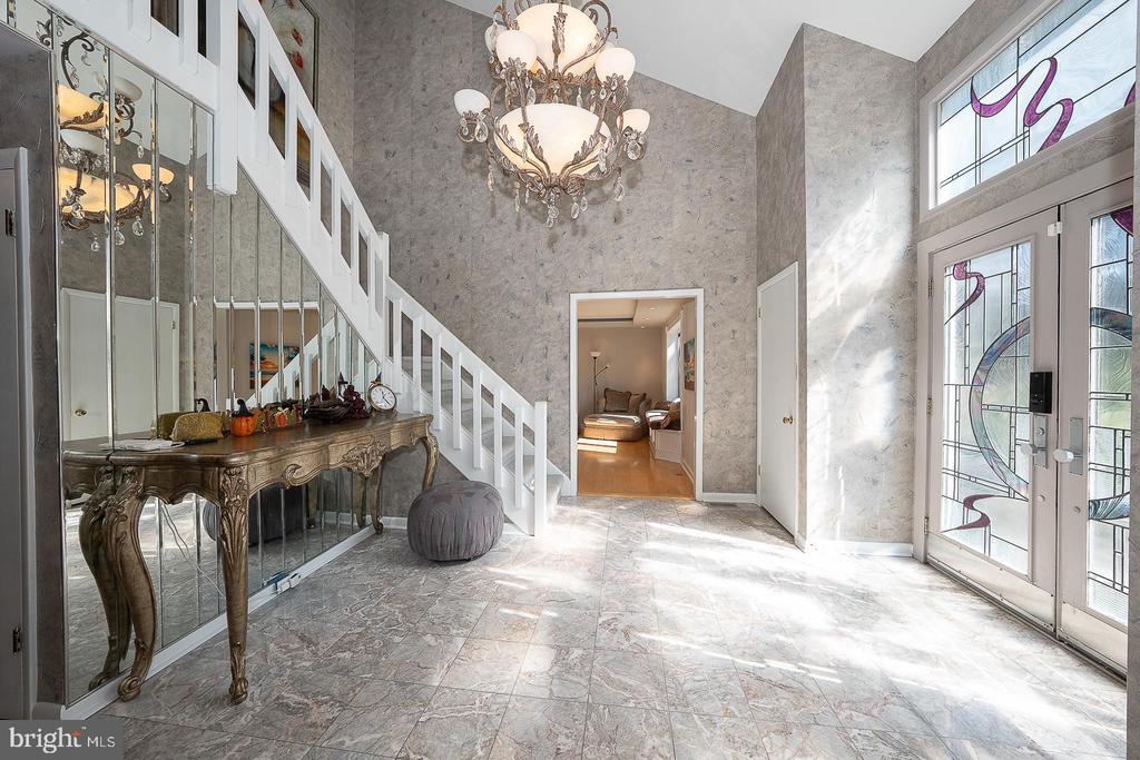 1288 BOBARN DRIVE