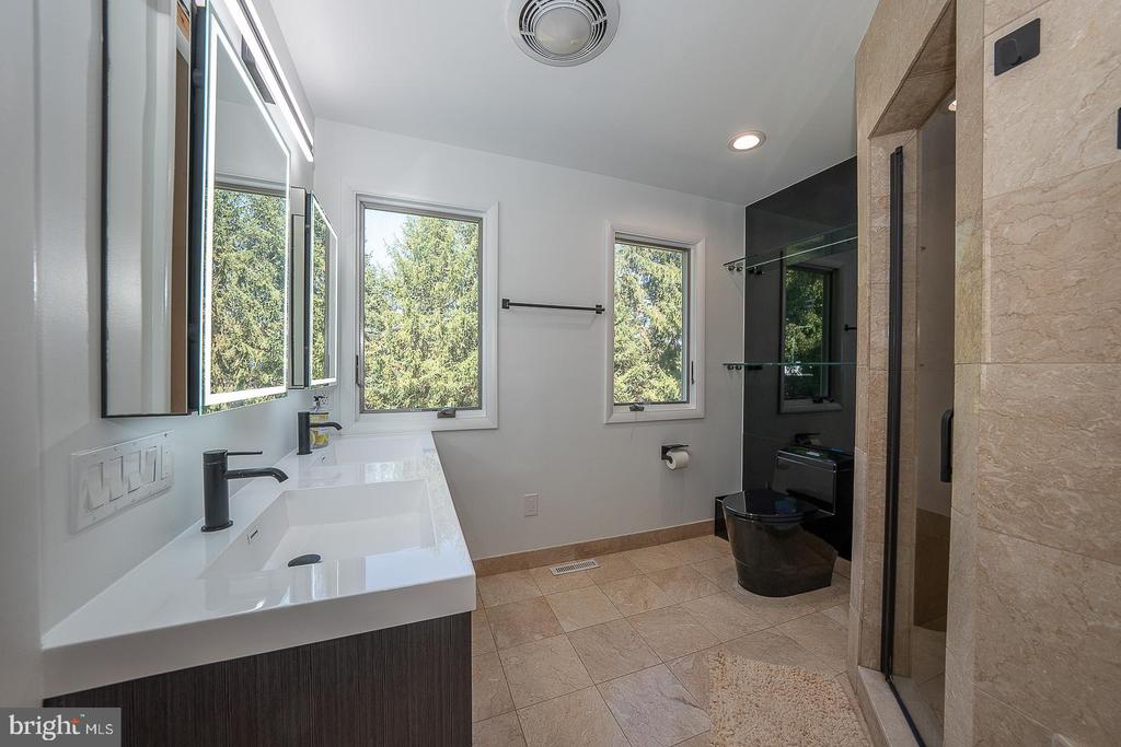 1288 BOBARN DRIVE