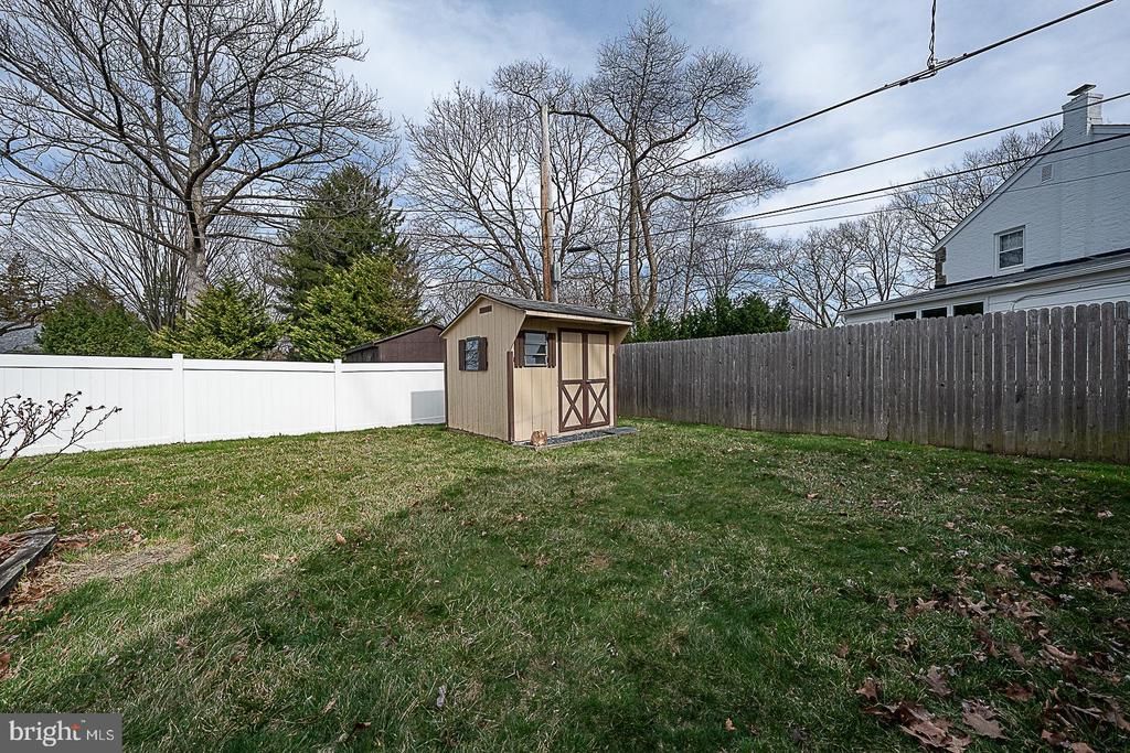 1504 WYNNEWOOD ROAD