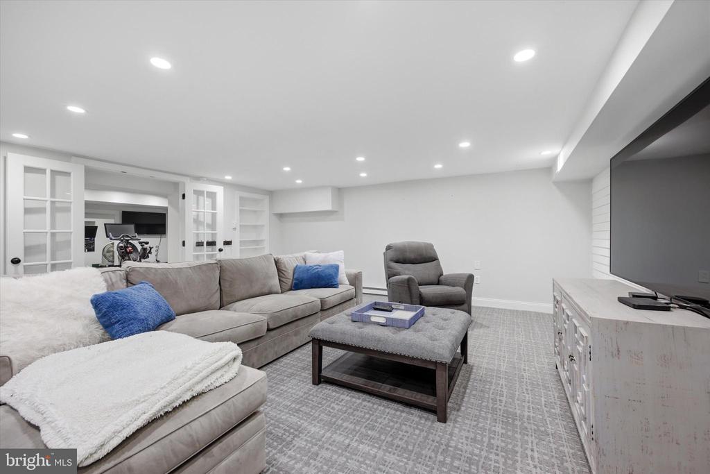 305 WISTER ROAD