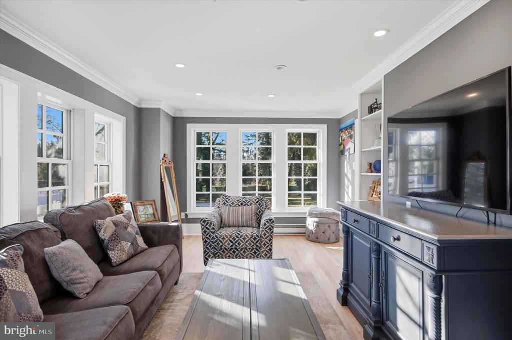 305 WISTER ROAD