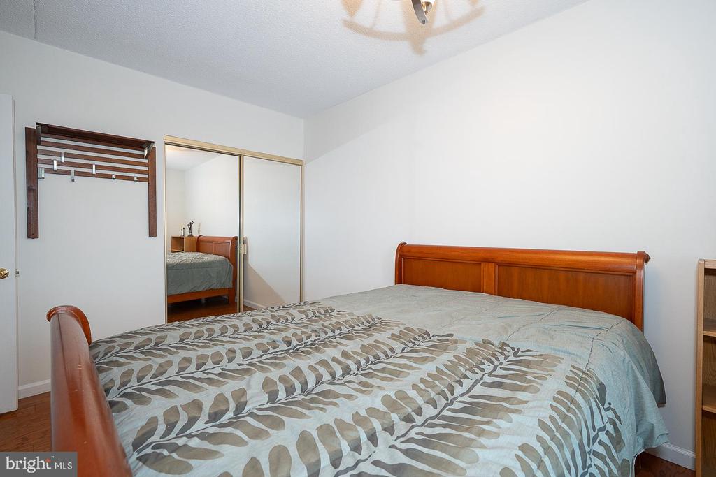 20925 VALLEY FORGE CIRCLE Unit: 925