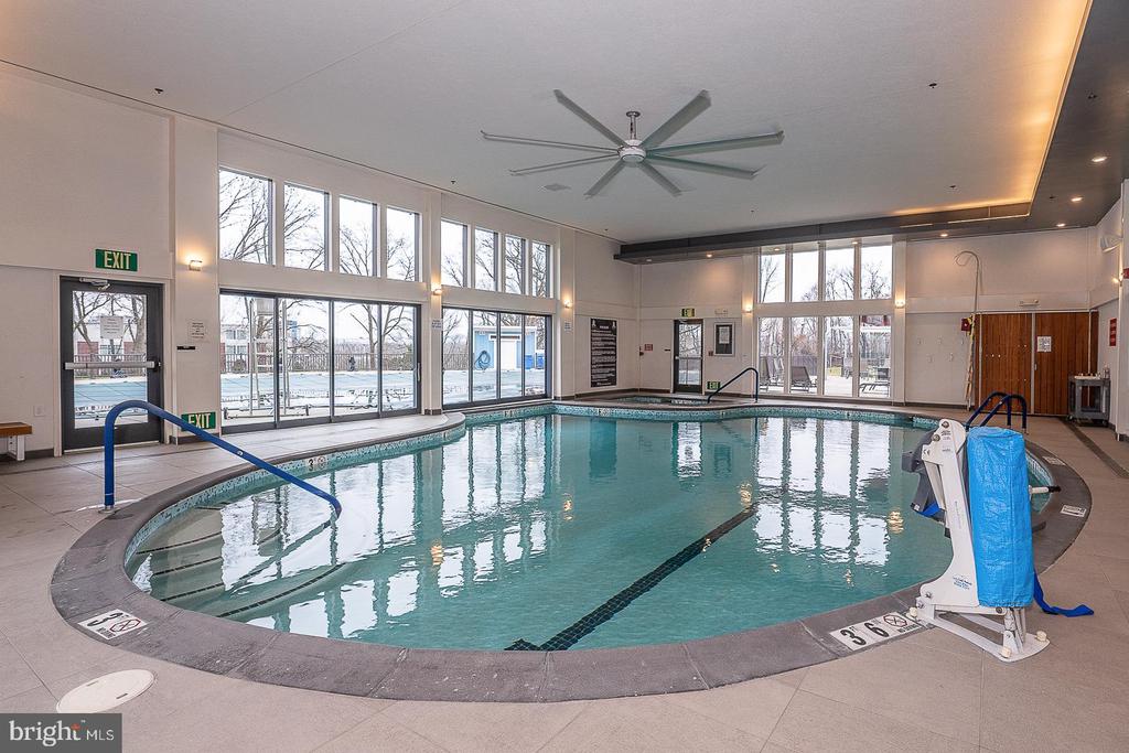 20925 VALLEY FORGE CIRCLE Unit: 925