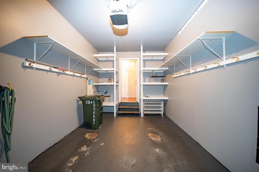 234 LOOKOUT PLACE