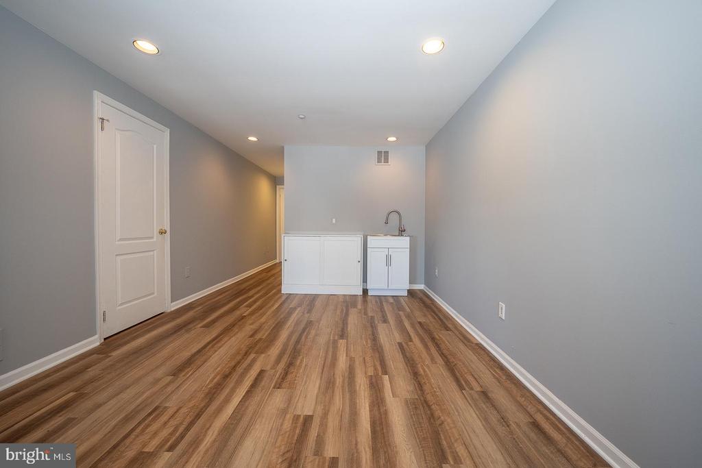 234 LOOKOUT PLACE