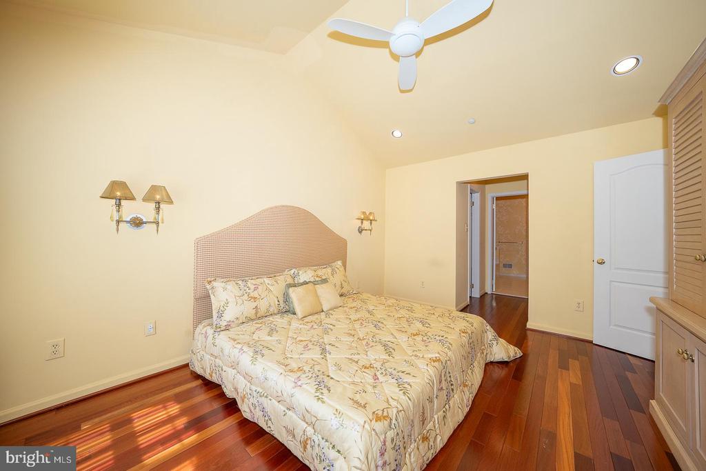 234 LOOKOUT PLACE