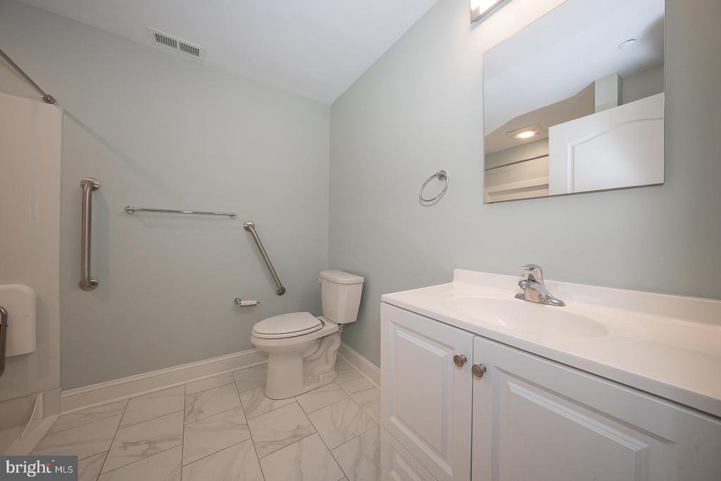 234 LOOKOUT PLACE