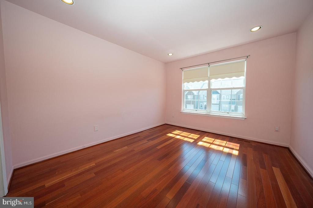 234 LOOKOUT PLACE