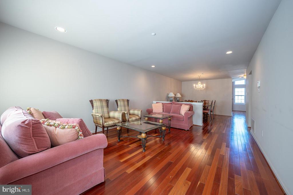 234 LOOKOUT PLACE