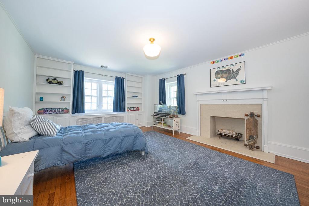 411 WISTER ROAD