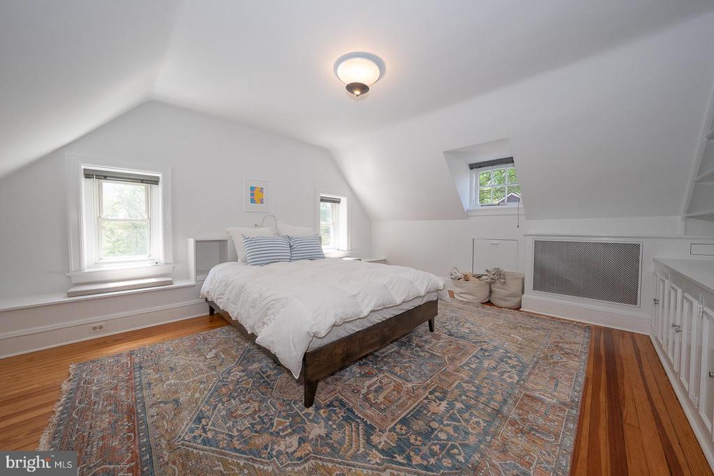 411 WISTER ROAD