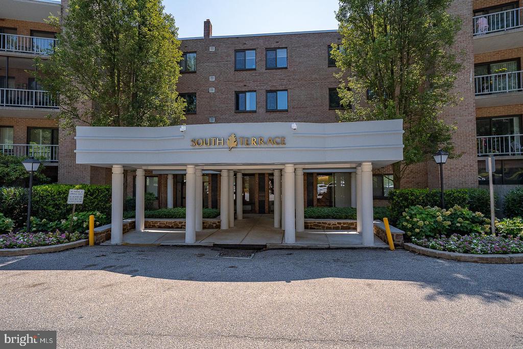1637 OAKWOOD DRIVE Unit: S-122