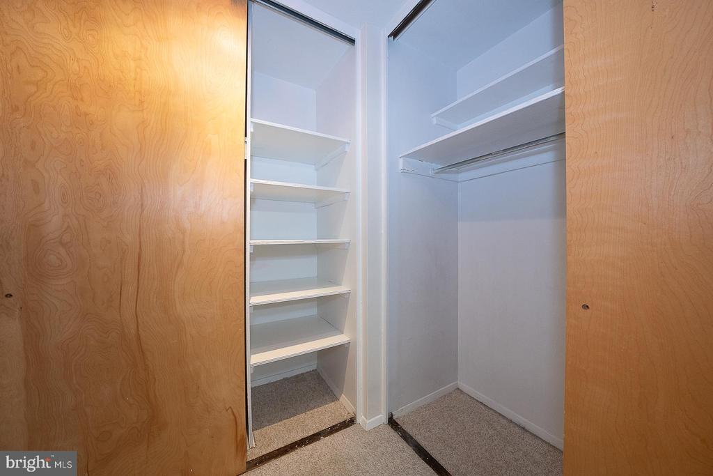 1600 HAGYS FORD ROAD Unit: 7-O