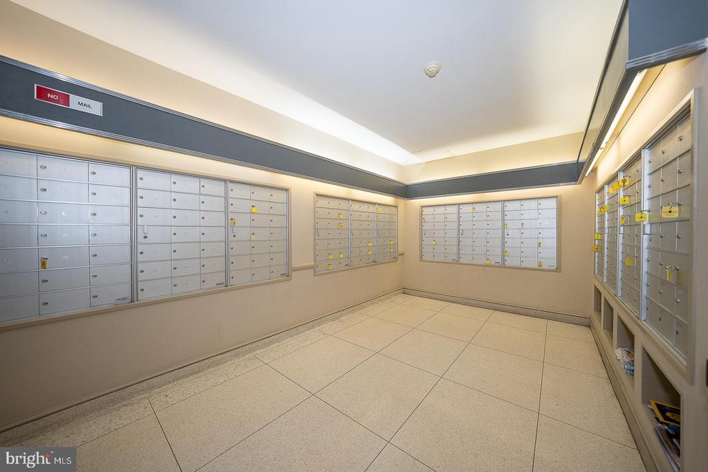 1600 HAGYS FORD ROAD Unit: 7-O