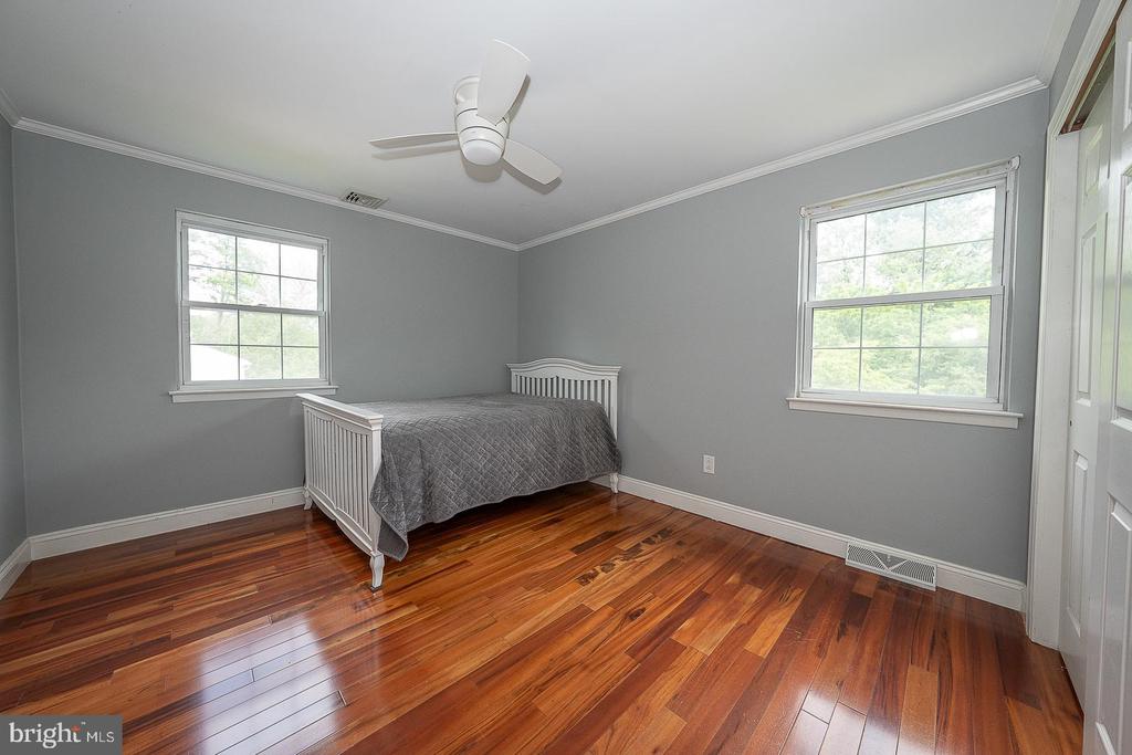 3 IROQUOIS DRIVE