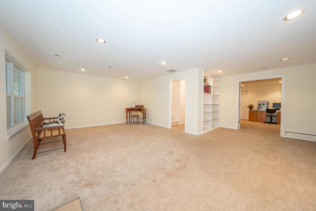 112 LEMONTON WAY