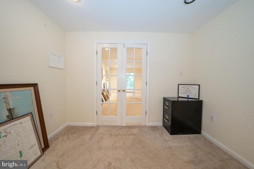 112 LEMONTON WAY