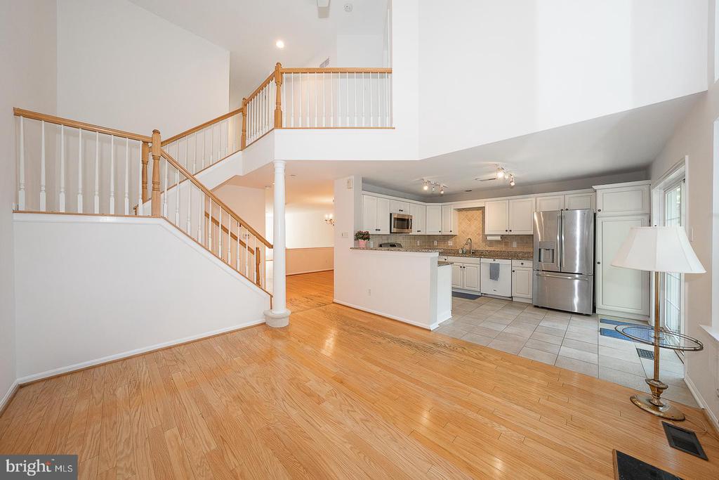 112 LEMONTON WAY