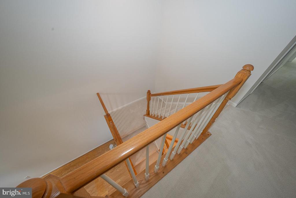 112 LEMONTON WAY