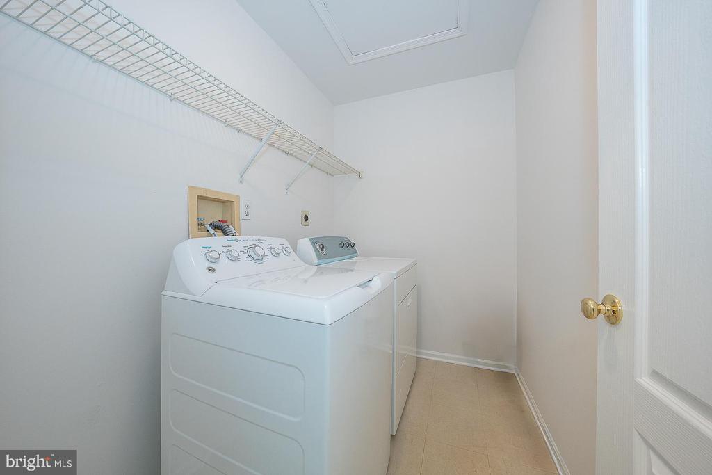 112 LEMONTON WAY