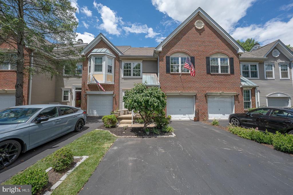 112 LEMONTON WAY
