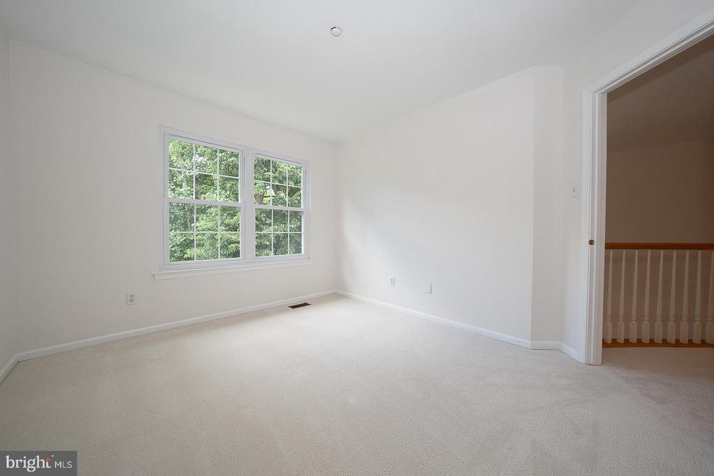 112 LEMONTON WAY