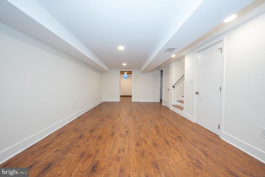 15 LLANFAIR ROAD Unit: A