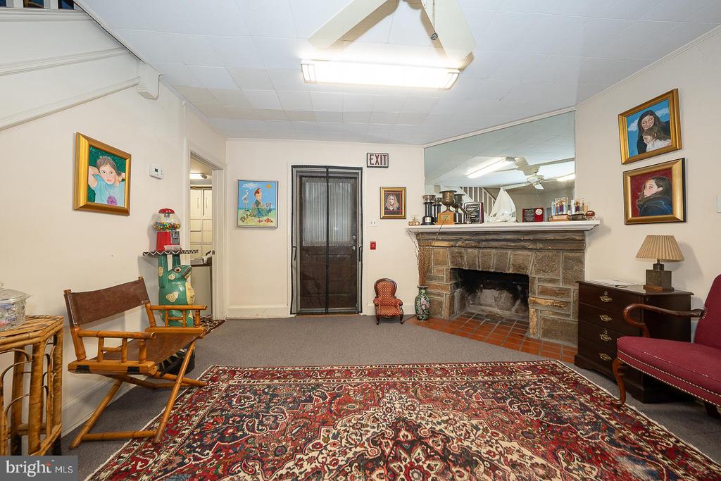 40 ROCK HILL ROAD