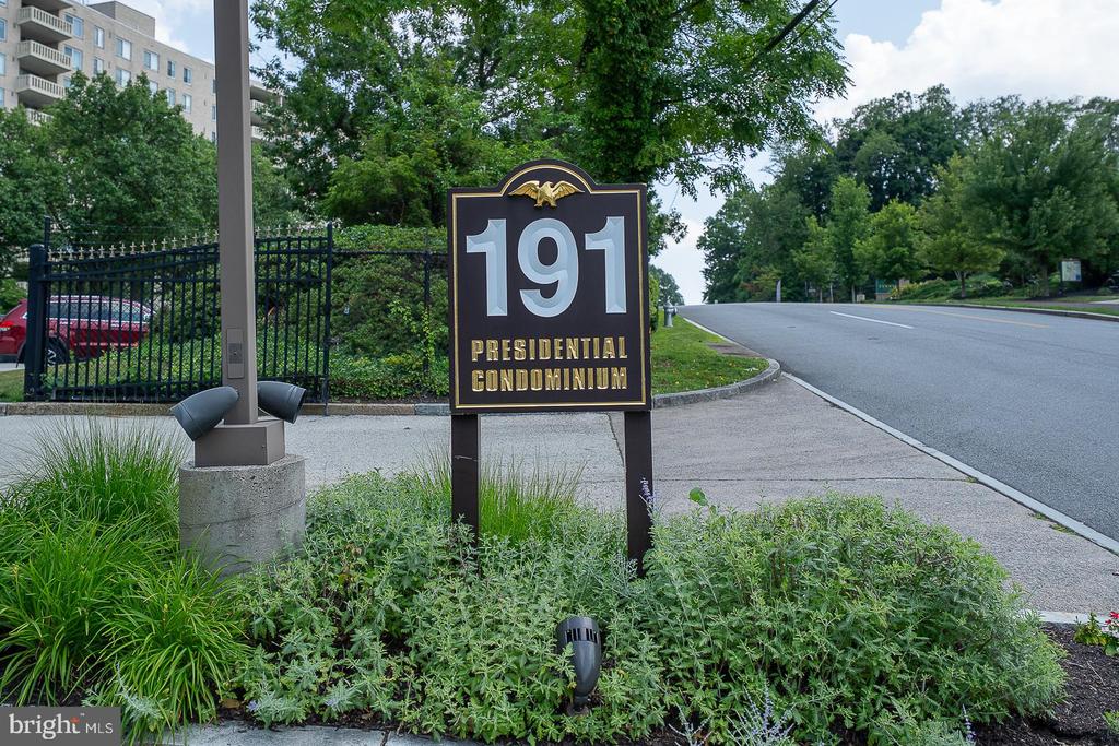 191 PRESIDENTIAL BOULEVARD Unit: R-505