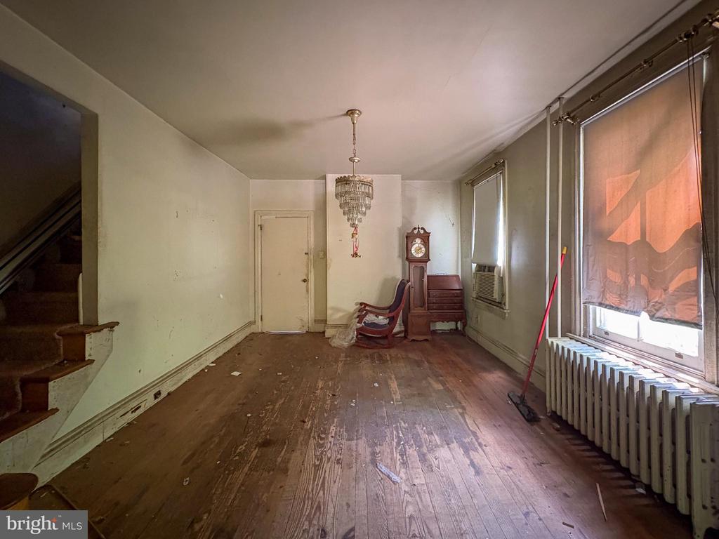 317 MARYWATERSFORD ROAD