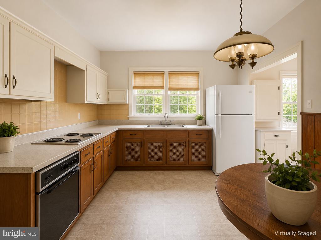 317 MARYWATERSFORD ROAD
