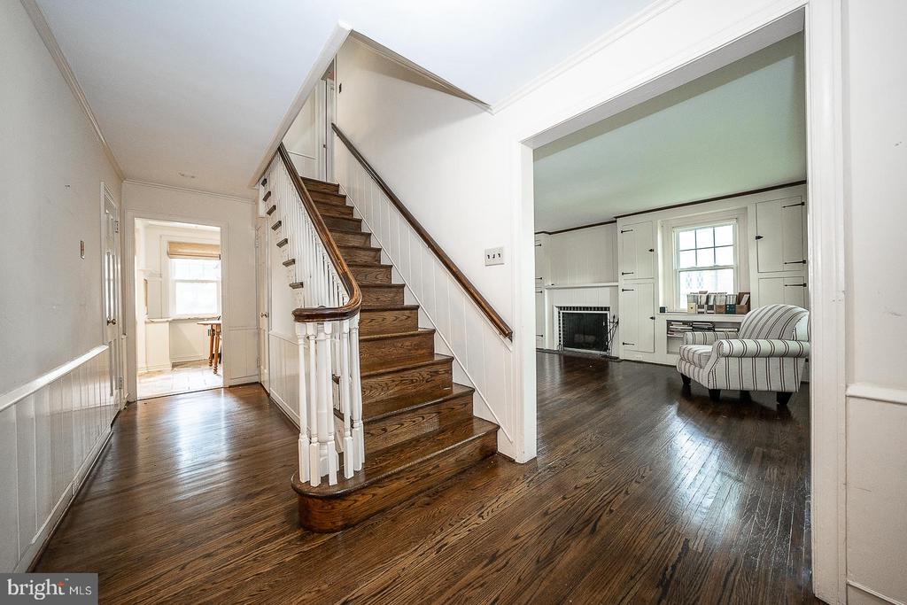 52 ROCK GLEN ROAD