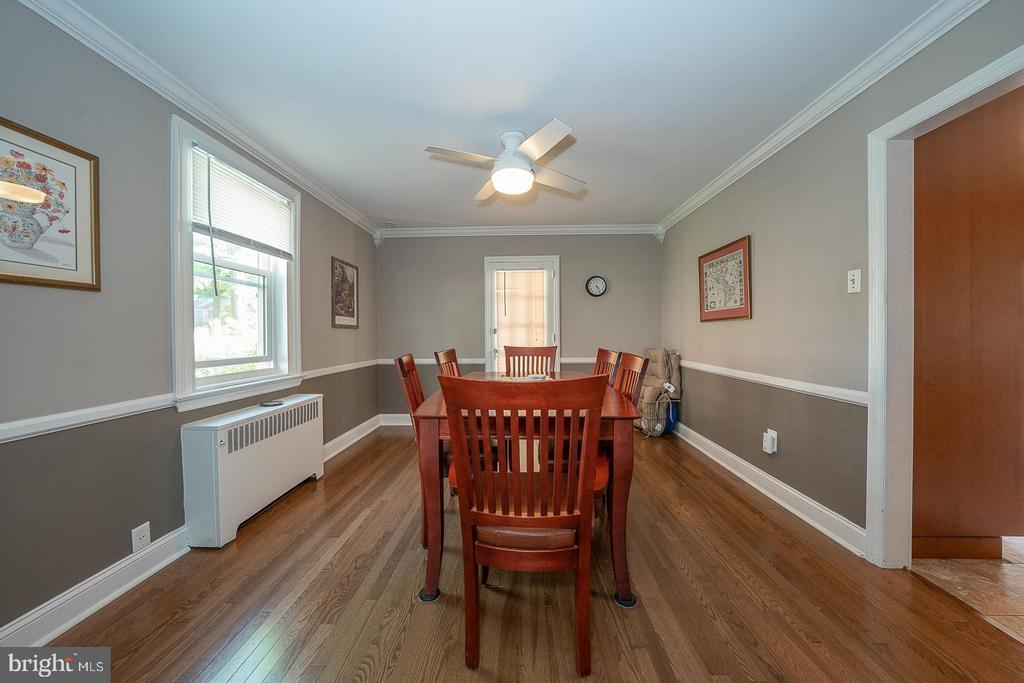 452 ROCK GLEN DRIVE