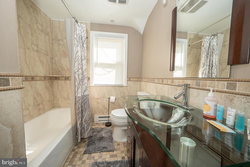 452 ROCK GLEN DRIVE