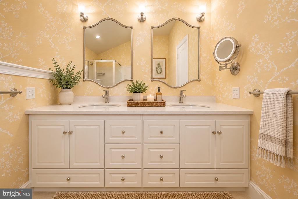 234 LOOKOUT PLACE