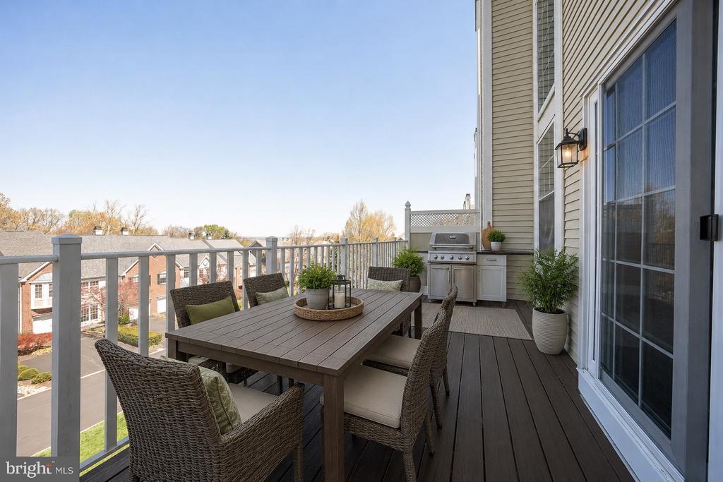 234 LOOKOUT PLACE