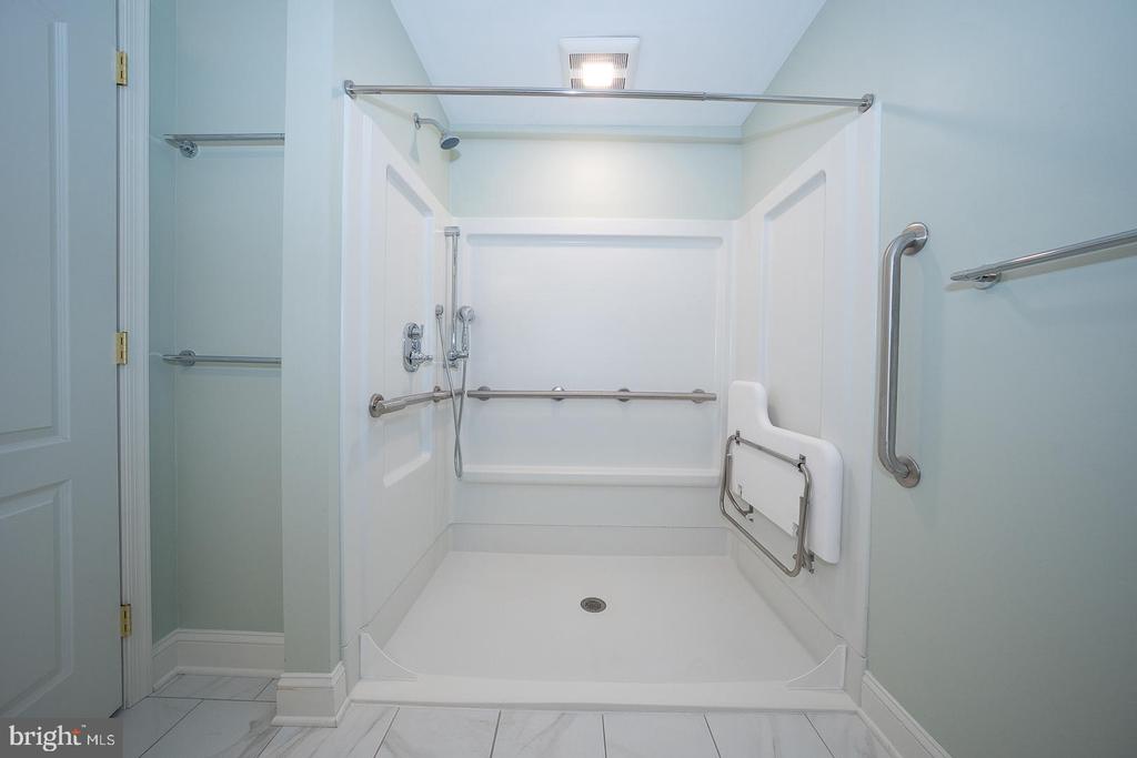 234 LOOKOUT PLACE