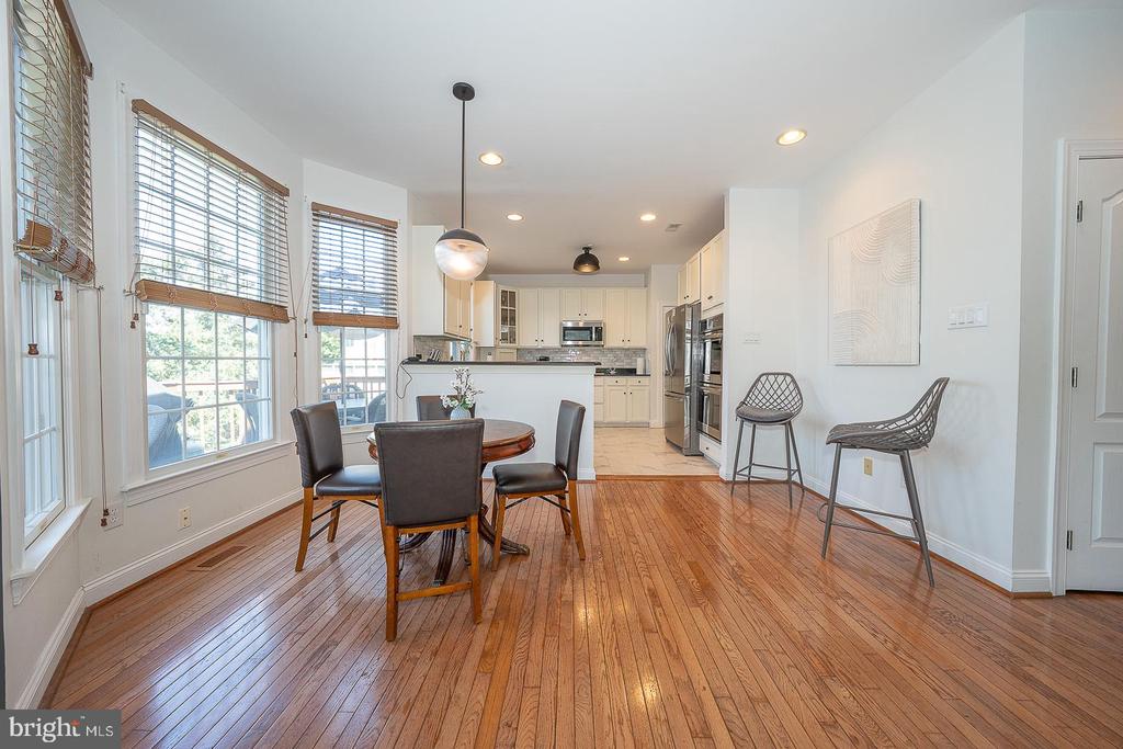 412 MERION HILL LANE