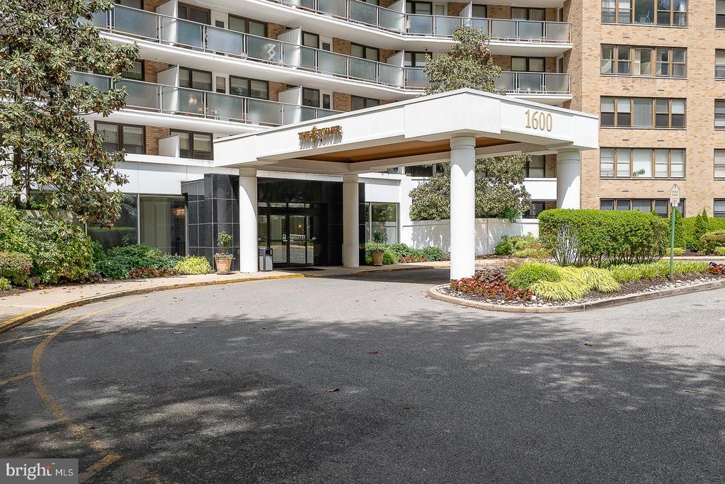 1600 HAGYS FORD ROAD Unit: 6-E