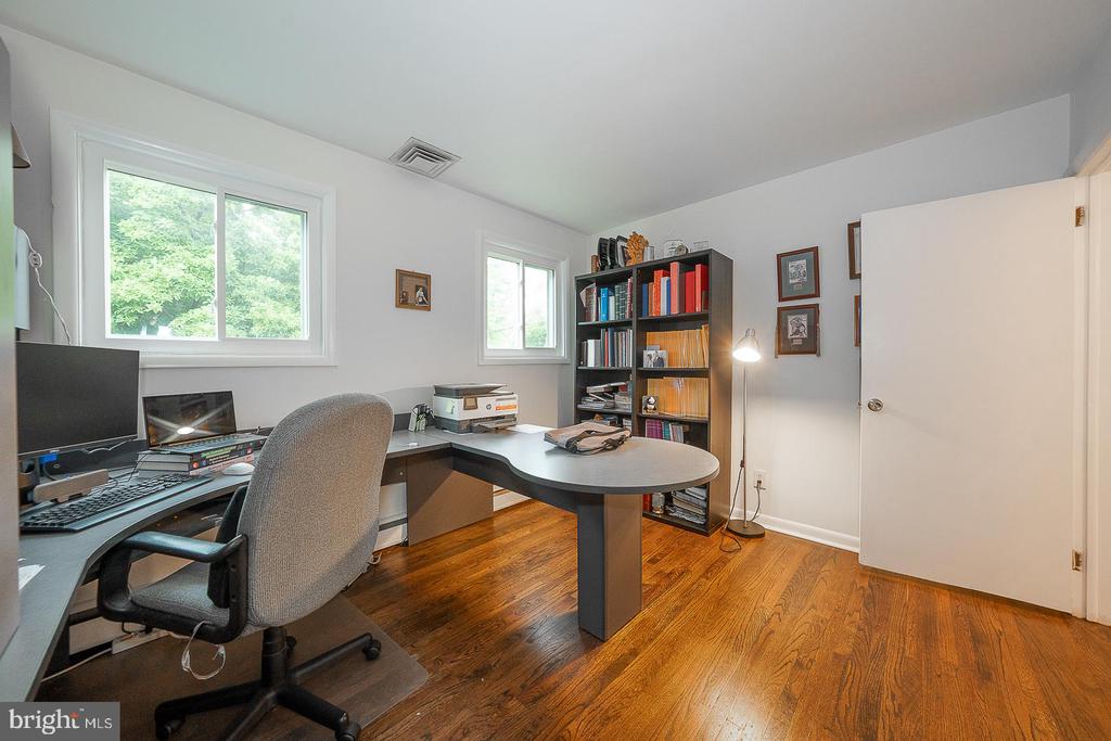 528 SPRAGUE ROAD