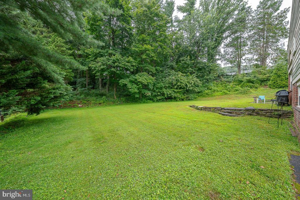 528 SPRAGUE ROAD