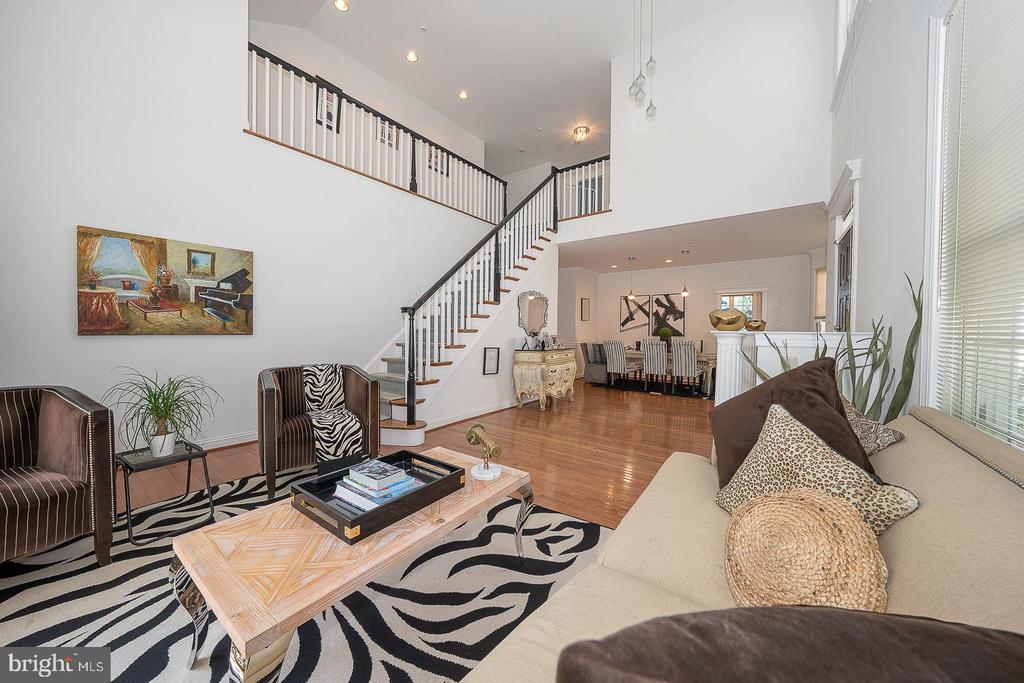 412 MERION HILL LANE
