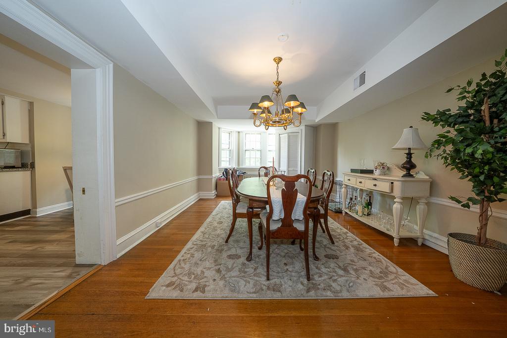 415 CITY AVENUE Unit: H-2